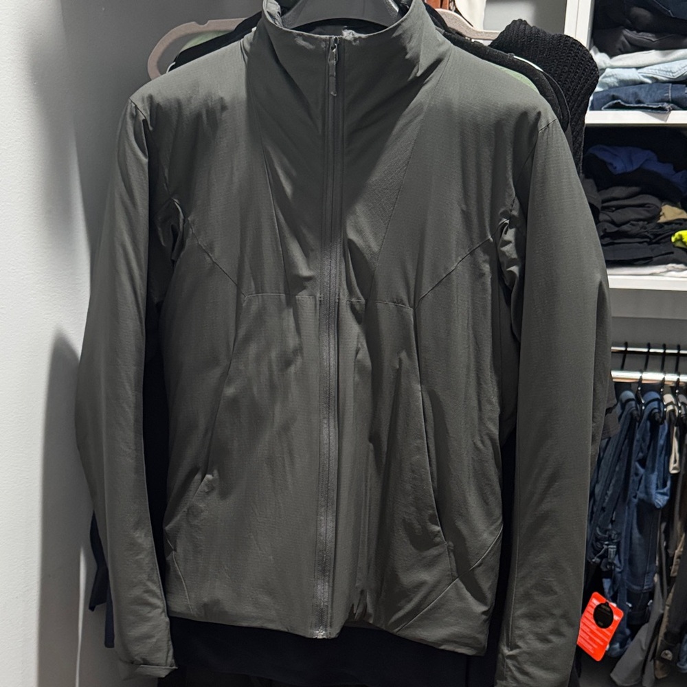 Arc’teryx Veilance Mionn Jacket, Charcoal, Size Small